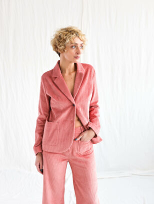 Fitted elegant wide wale corduroy blazer | Dress | Almost Apricot | Sustainable clothing | OffOn clothing