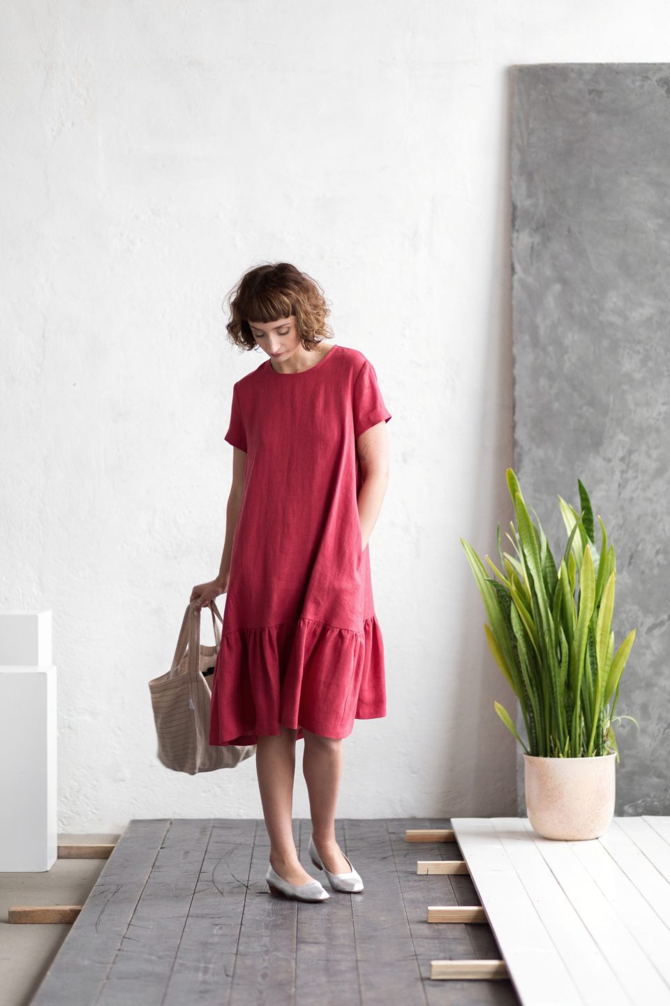 Linen frilled hem dress | Dress | Sustainable clothing | OffOn clothing