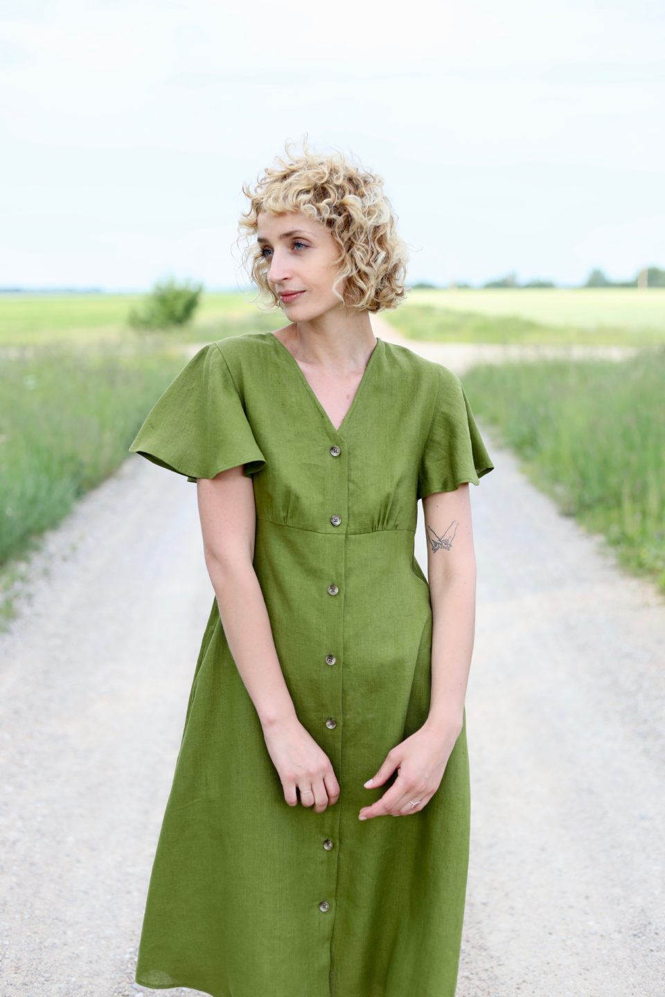 Linen dress with frill sleeves in moss green color | Dress | Sustainable clothing | OffOn clothing