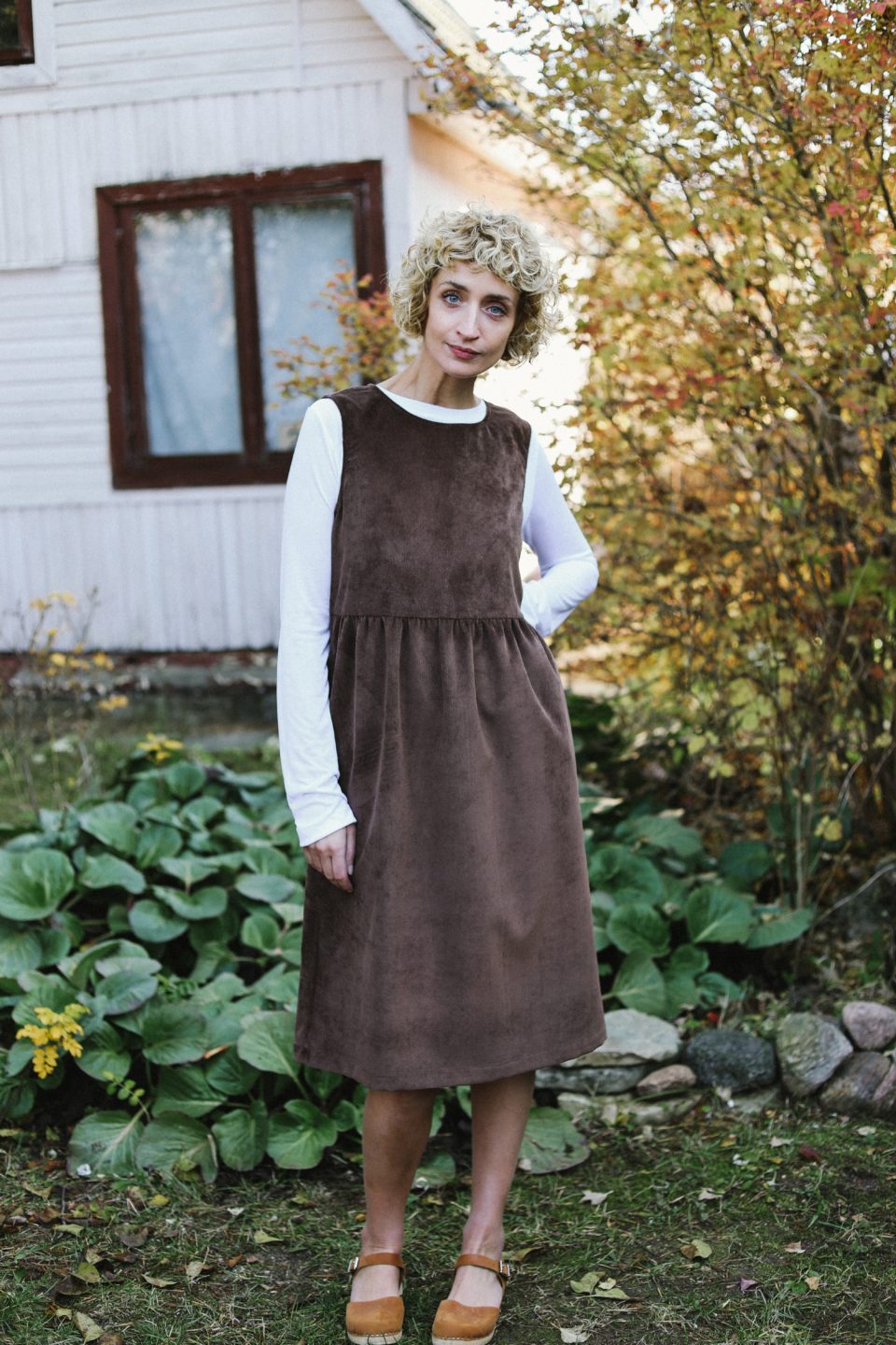 Sleeveless Needlecord Dress | Dress | Sustainable clothing | OffOn clothing