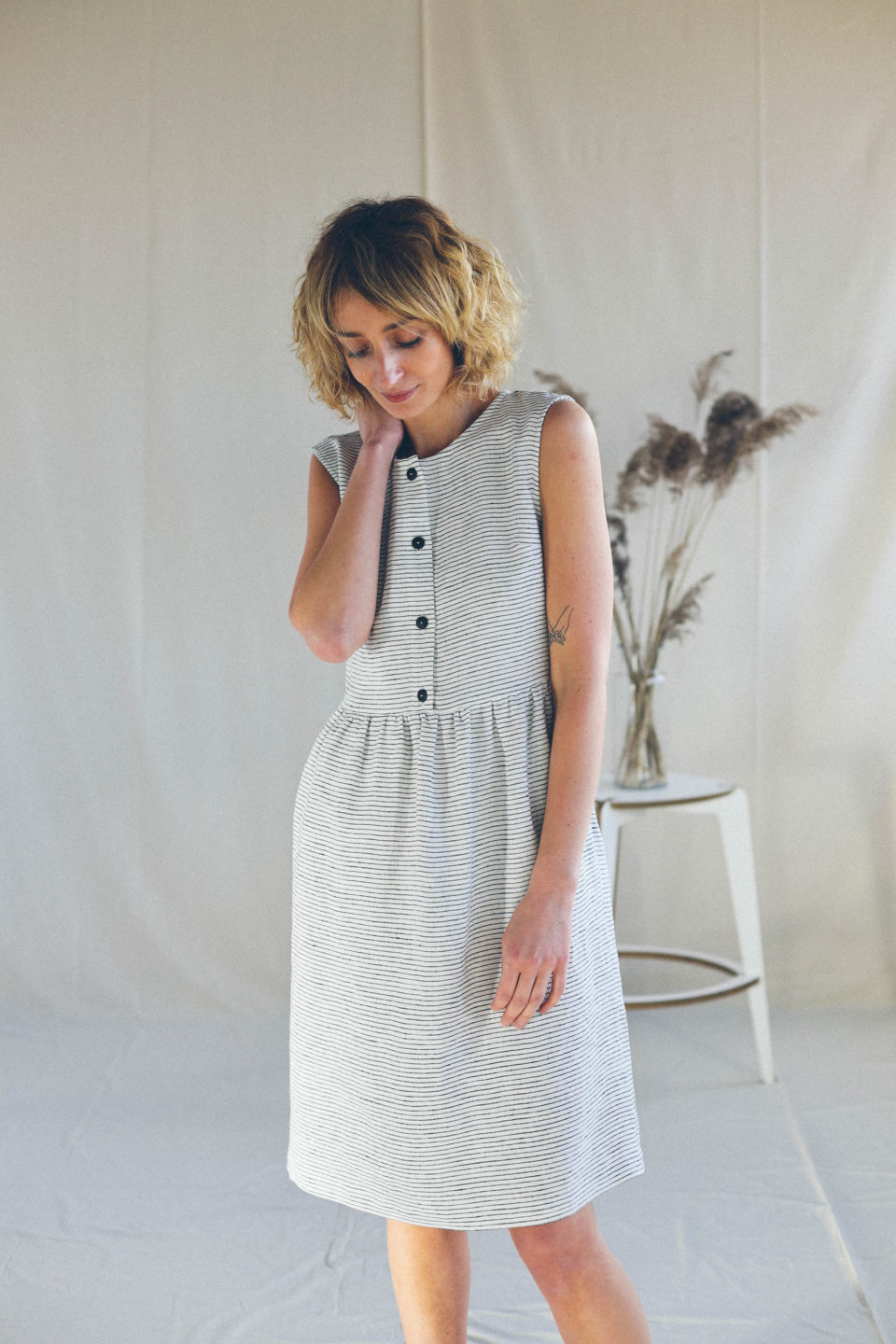 Striped Linen Sleeveless Dress – OffOn