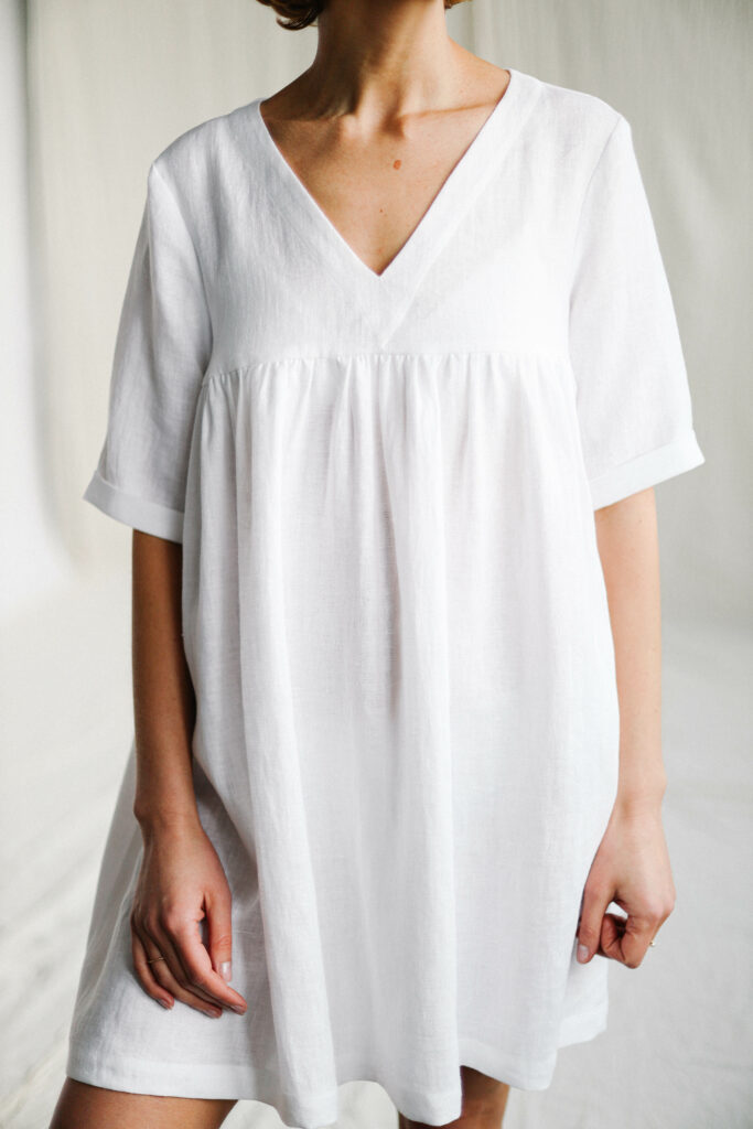 White linen smock mini dress | Dress | White | Sustainable clothing | OffOn clothing