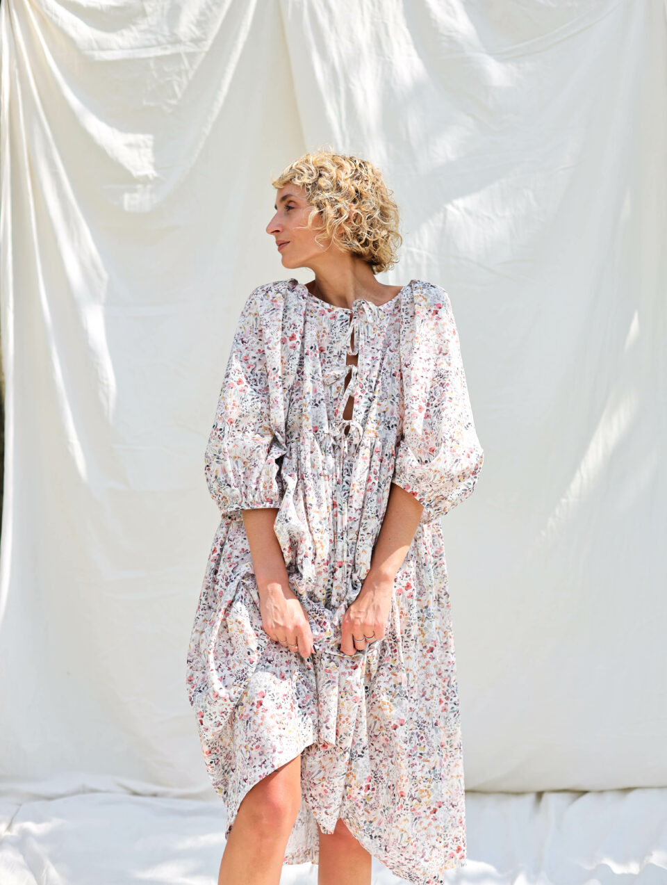 Oversized reversible floral print dress FELDA | Dress | Sustainable clothing | OffOn clothing