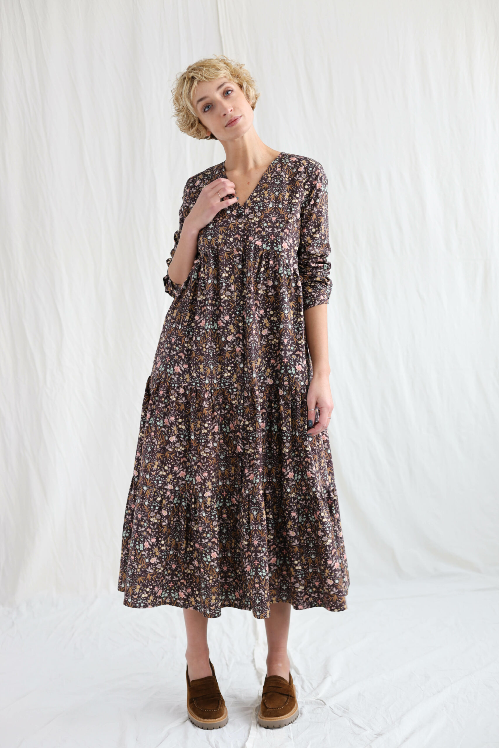 Floral tiered dress BONA – OffOn