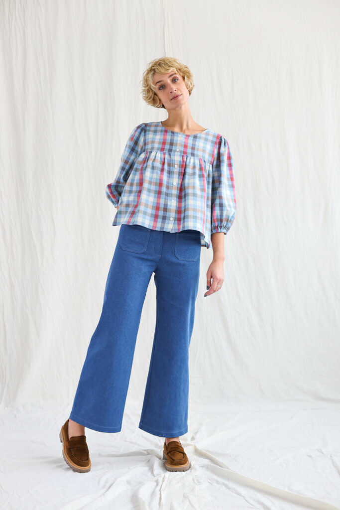 Denim vintage cut cropped culottes | Trousers | Blue | Sustainable clothing | OffOn clothing