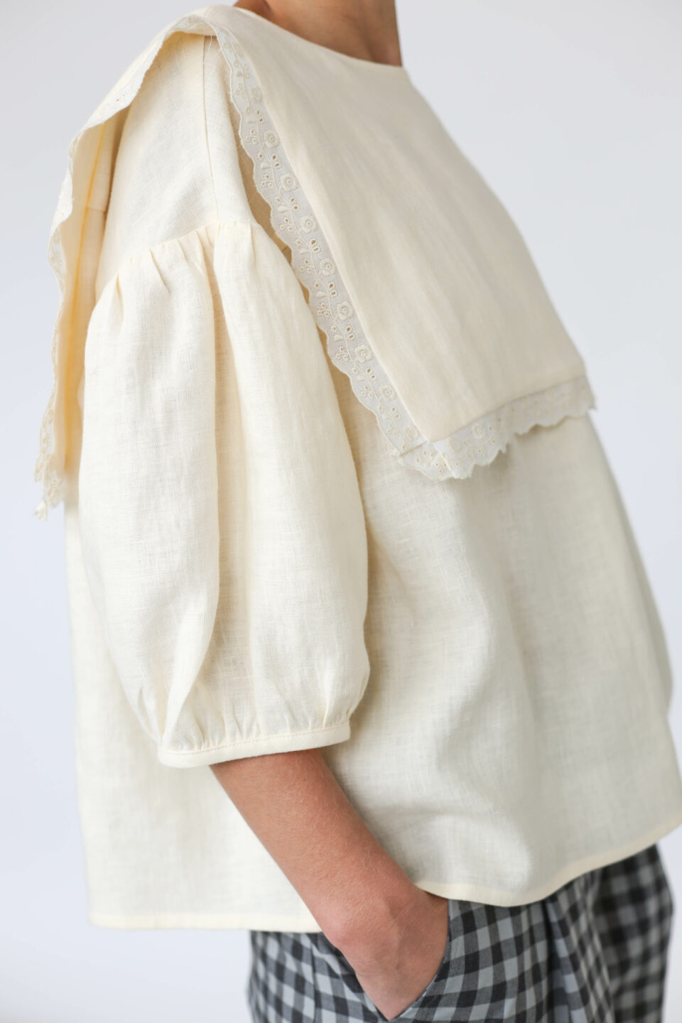 Oversized square collar linen blouse | Top | Ivory | Sustainable clothing | OffOn clothing