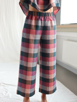 Wide leg linen culottes in checks | Trousers | Multicolored Checks | Sustainable clothing | OffOn clothing