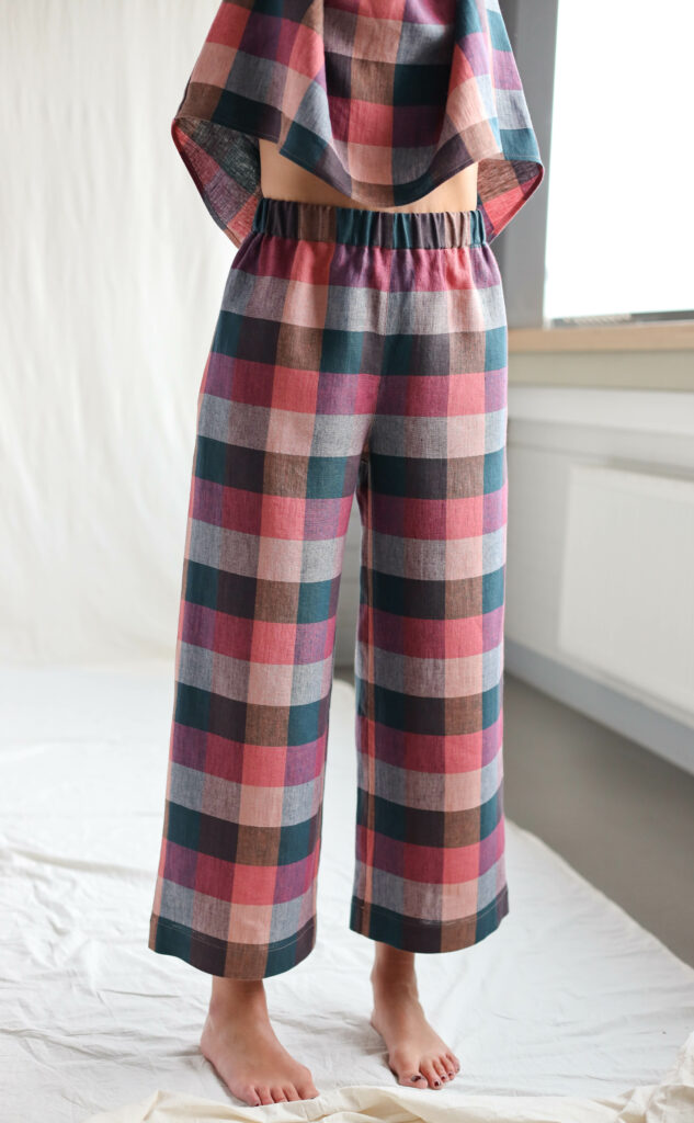 Wide leg linen culottes in checks | Trousers | Multicolored Checks | Sustainable clothing | OffOn clothing