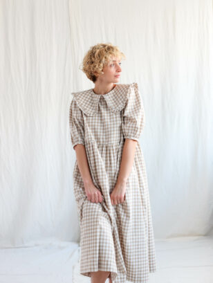 Beige gingham loose dress | Dress | Sustainable clothing | OFFON Clothing