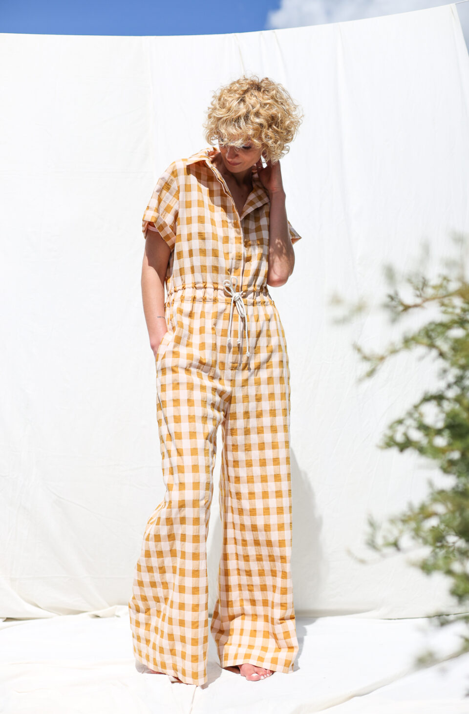 Seersucker gingham short sleeved jumpsuit LENNY | Jumpsuits | Sustainable clothing | OffOn clothing