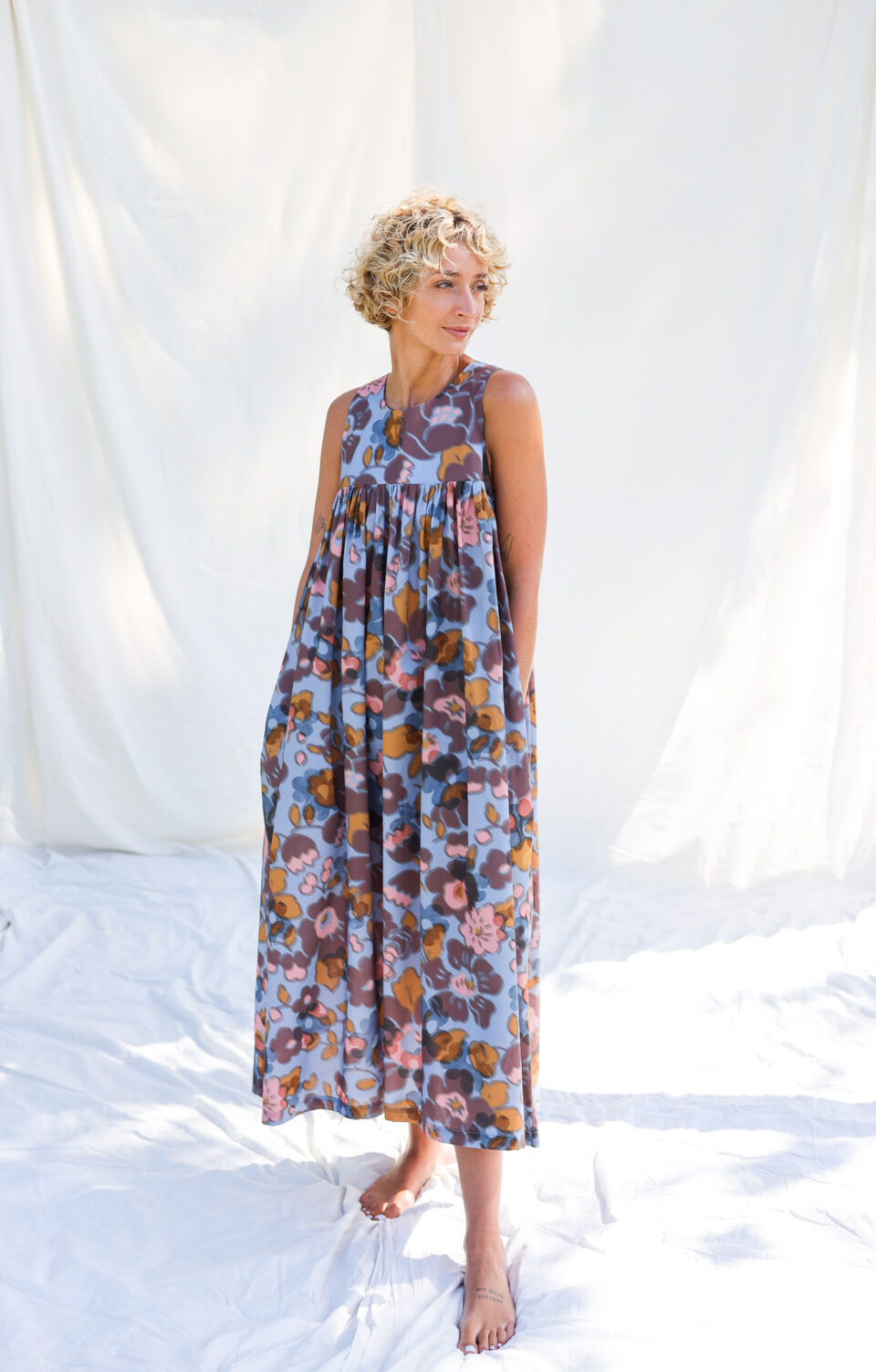 Floral silky cotton sleeveless Maxi dress LILOU – OffOn