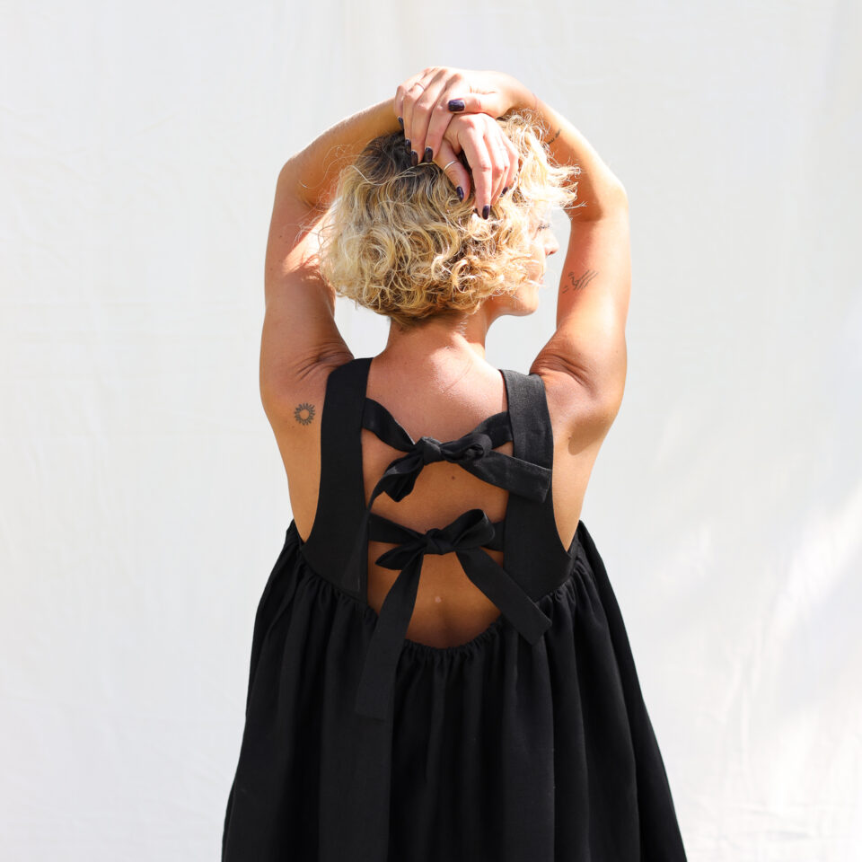 Black linen sleeveless Maxi dress LILOU | Dress | Sustainable clothing | OffOn clothing