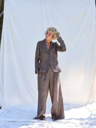Elegant gingham linen two pieces suit | Suits | Sustainable clothing | OffOn clothing