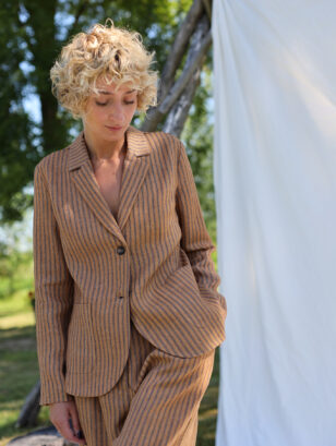 Fitted silhouette striped linen blazer | Jackets | Sustainable clothing | OffOn clothing