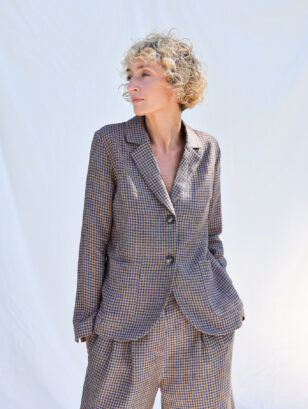Fitted silhouette gingham linen blazer | Jackets | Sustainable clothing | OffOn clothing
