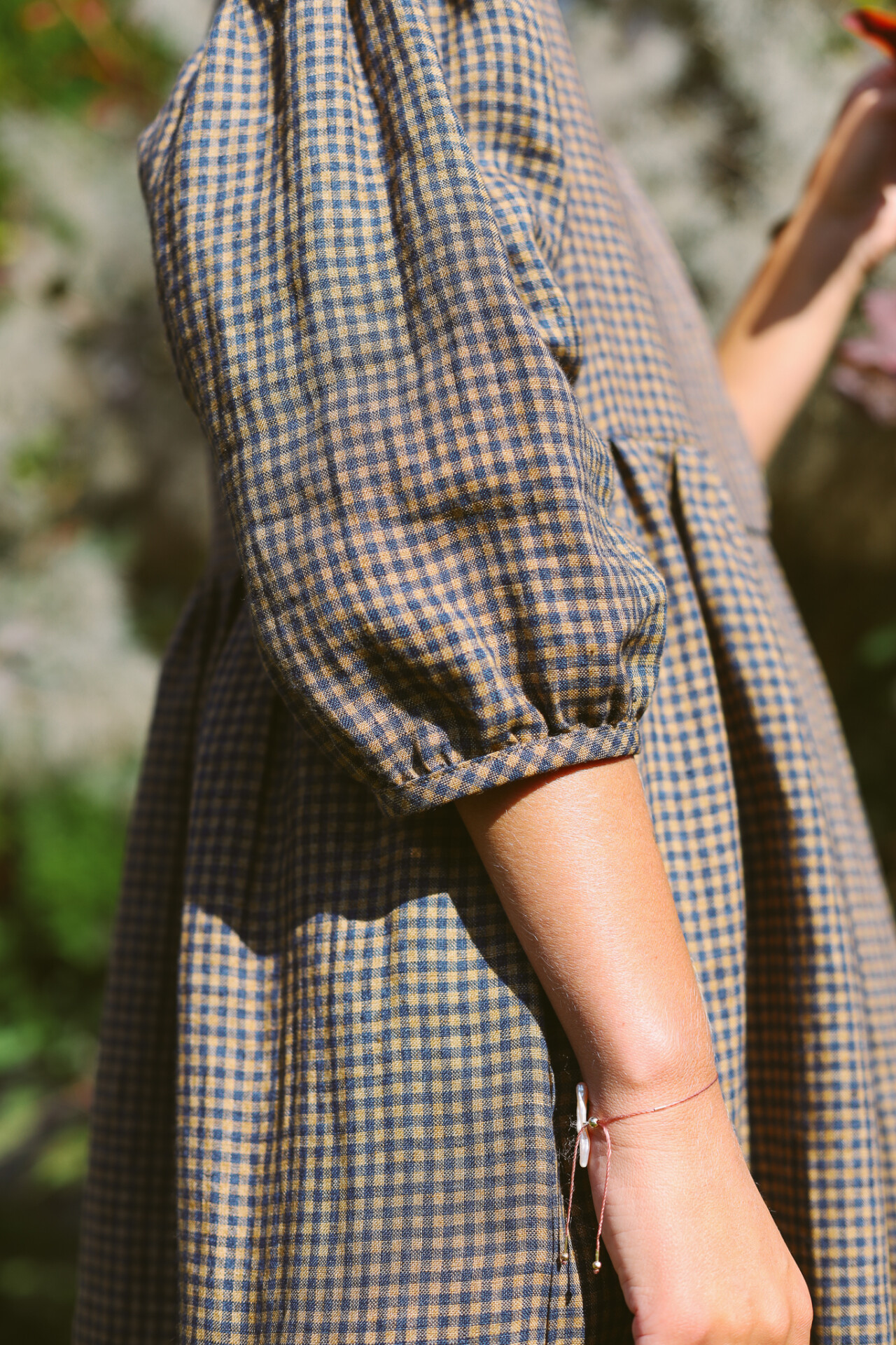 Gingham linen V-neck puffy sleeve dress – OffOn
