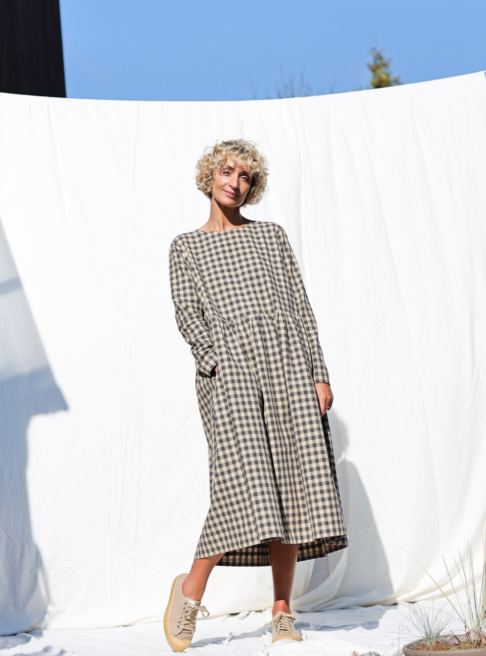 Long sleeve loose fit smock dress in organic cotton MILANA | Dress | Sustainable clothing | OffOn clothing