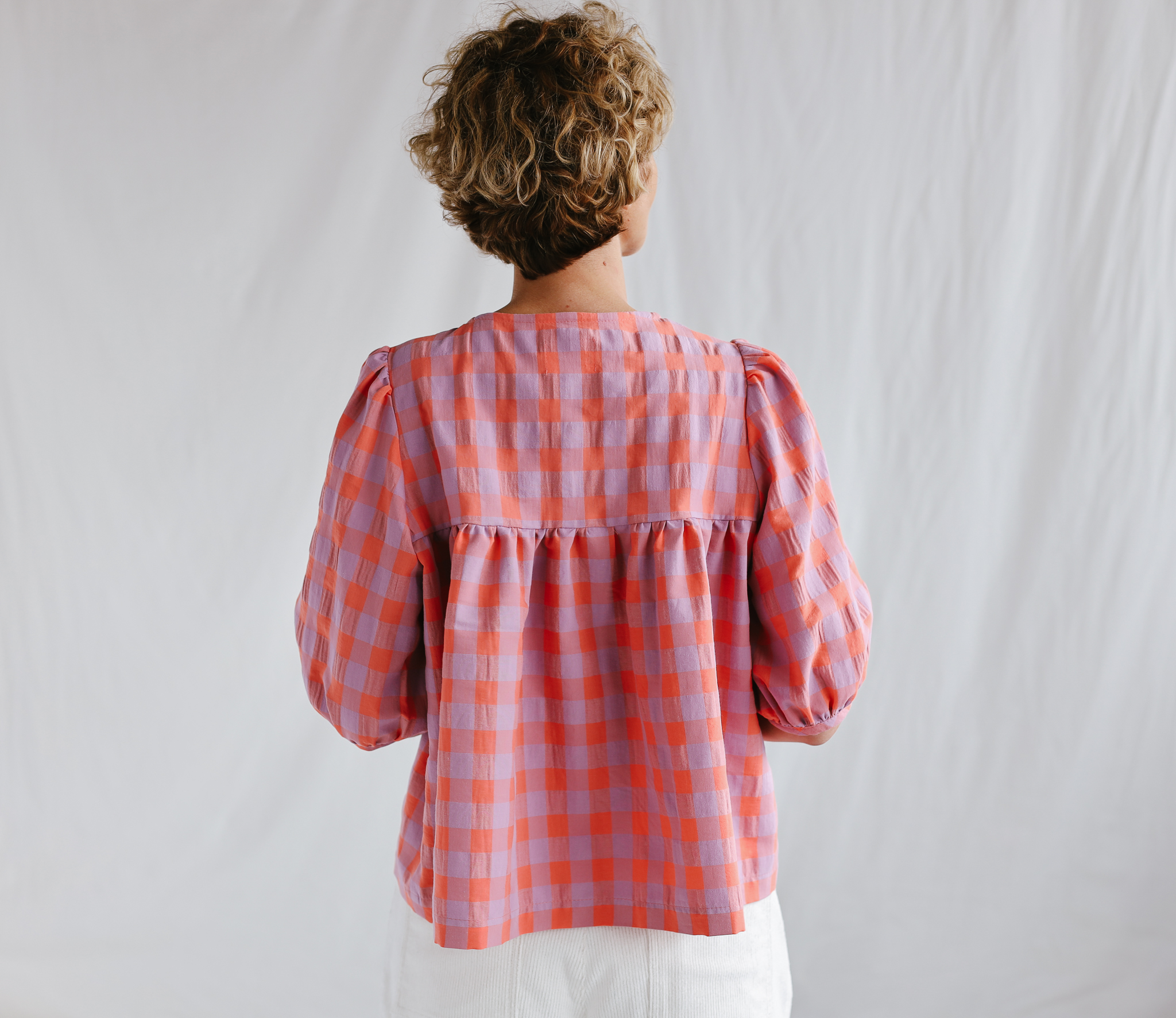 Seersucker checks puffy sleeve blouse – OffOn