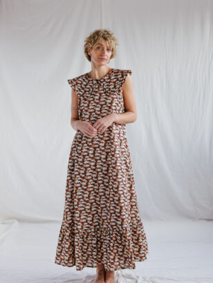 Puritan collar sleeveless Maxi dress FOLLOW the SUN | Dress | Sustainable clothing | OffOn clothing