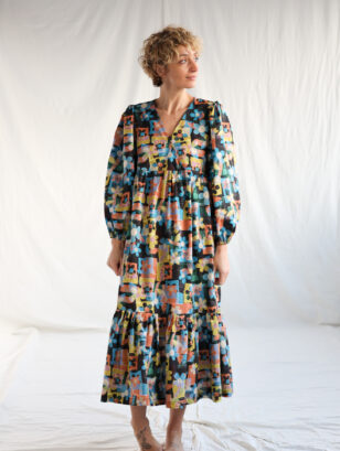 Flowy overlapped V-neck puffy sleeve dress VITA FLORA | Dress | Sustainable clothing | OffOn clothing