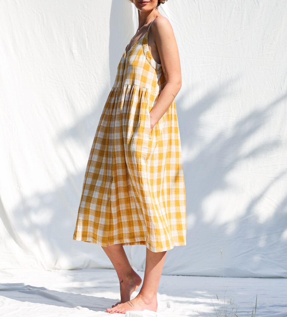 Sleeveless summer dress ELOISE in checkered double gauze cotton | Dress | Sustainable clothing | OffOn clothing