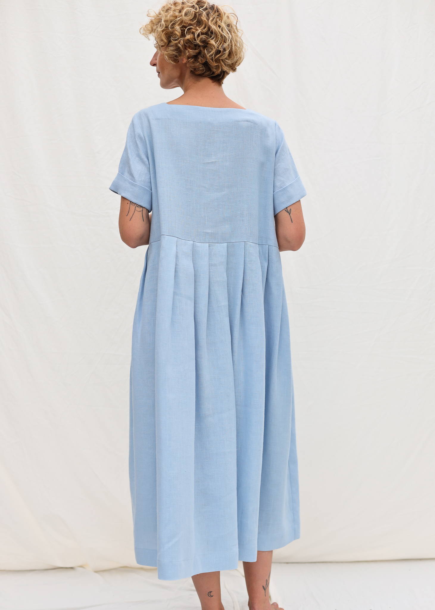 Sky blue linen square neck dress SANTA – OffOn