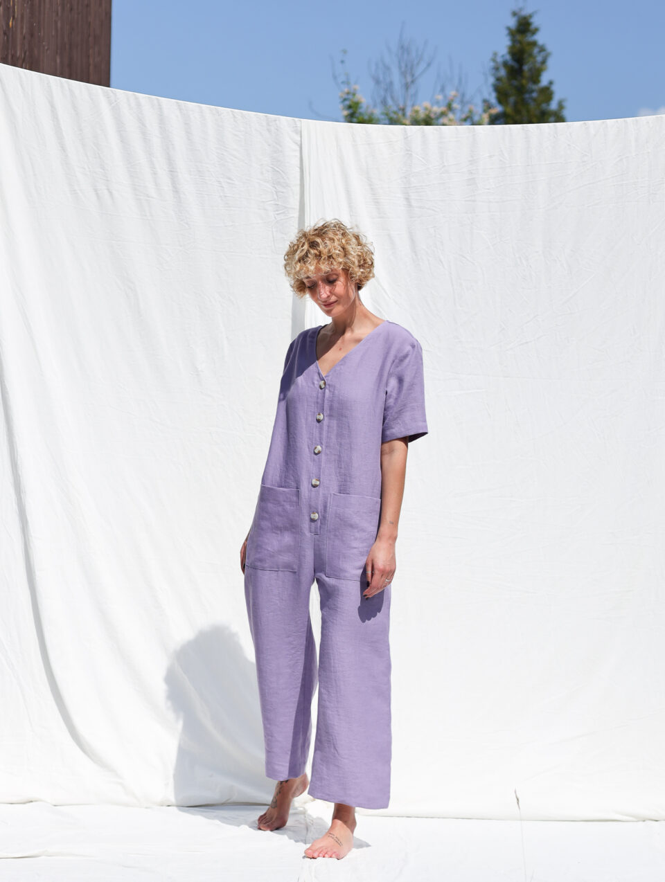 Loose linen V-neck jumpsuit | Jumpsuit | Sustainable clothing | OffOn clothing