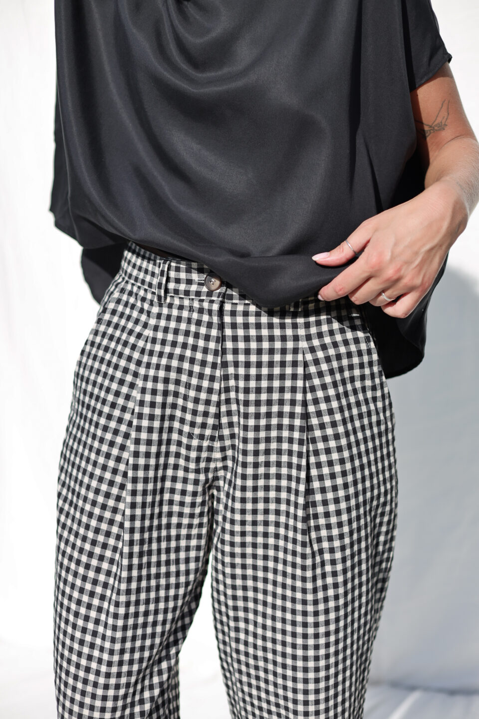 Gingham boxy seersucker trousers