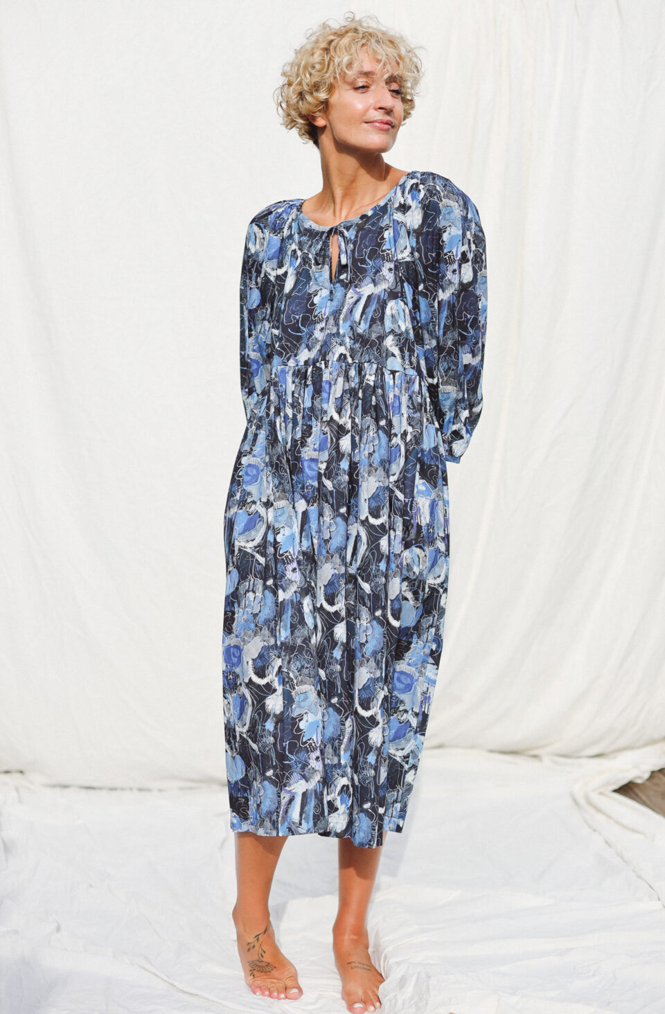 Reversible abstract print dress SOOZY LIPSEY | Dress | Sustainable clothing | OffOn clothing
