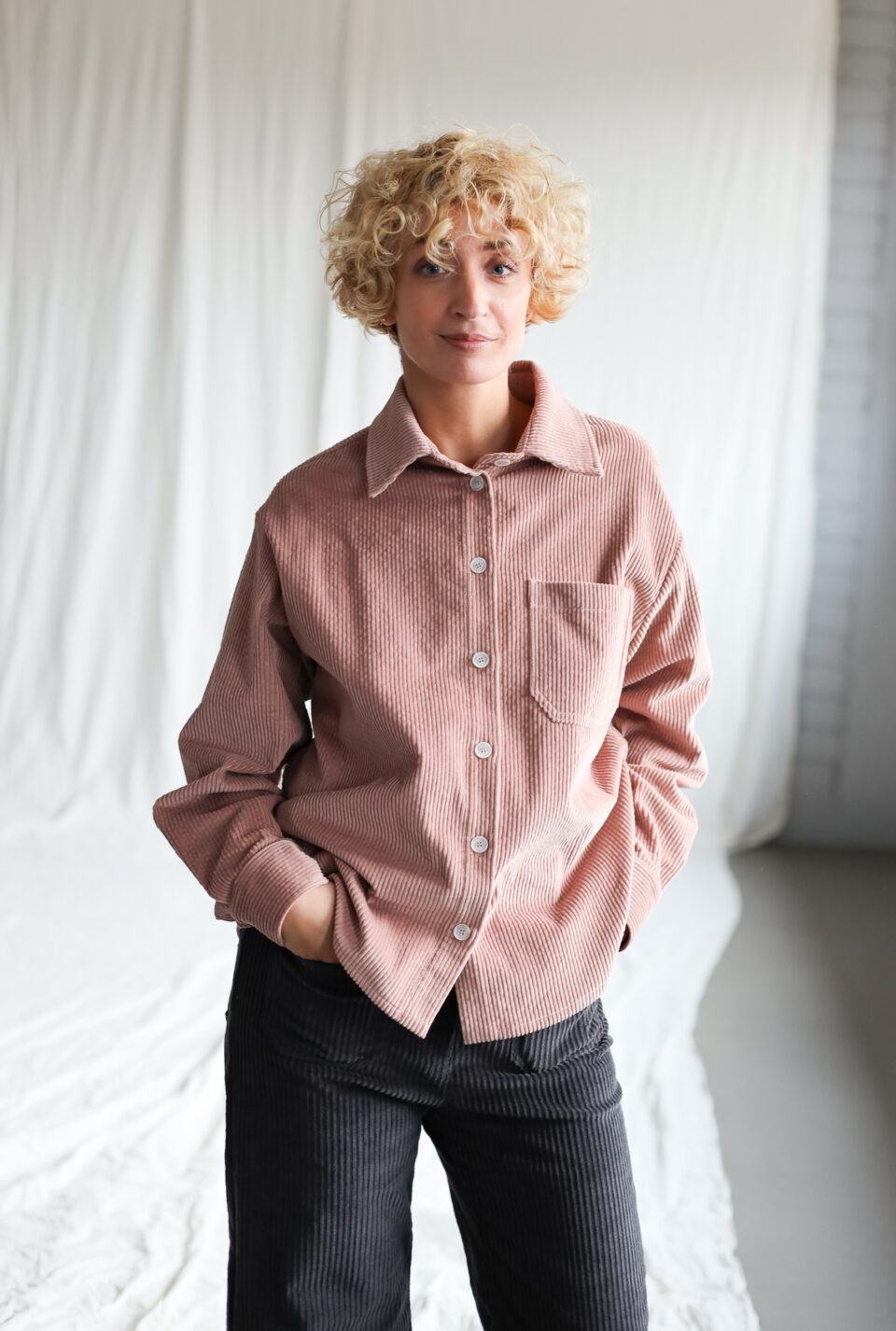 Old rose wide cord overshirt | Shirt | Sustainable clothing | OffOn clothing
