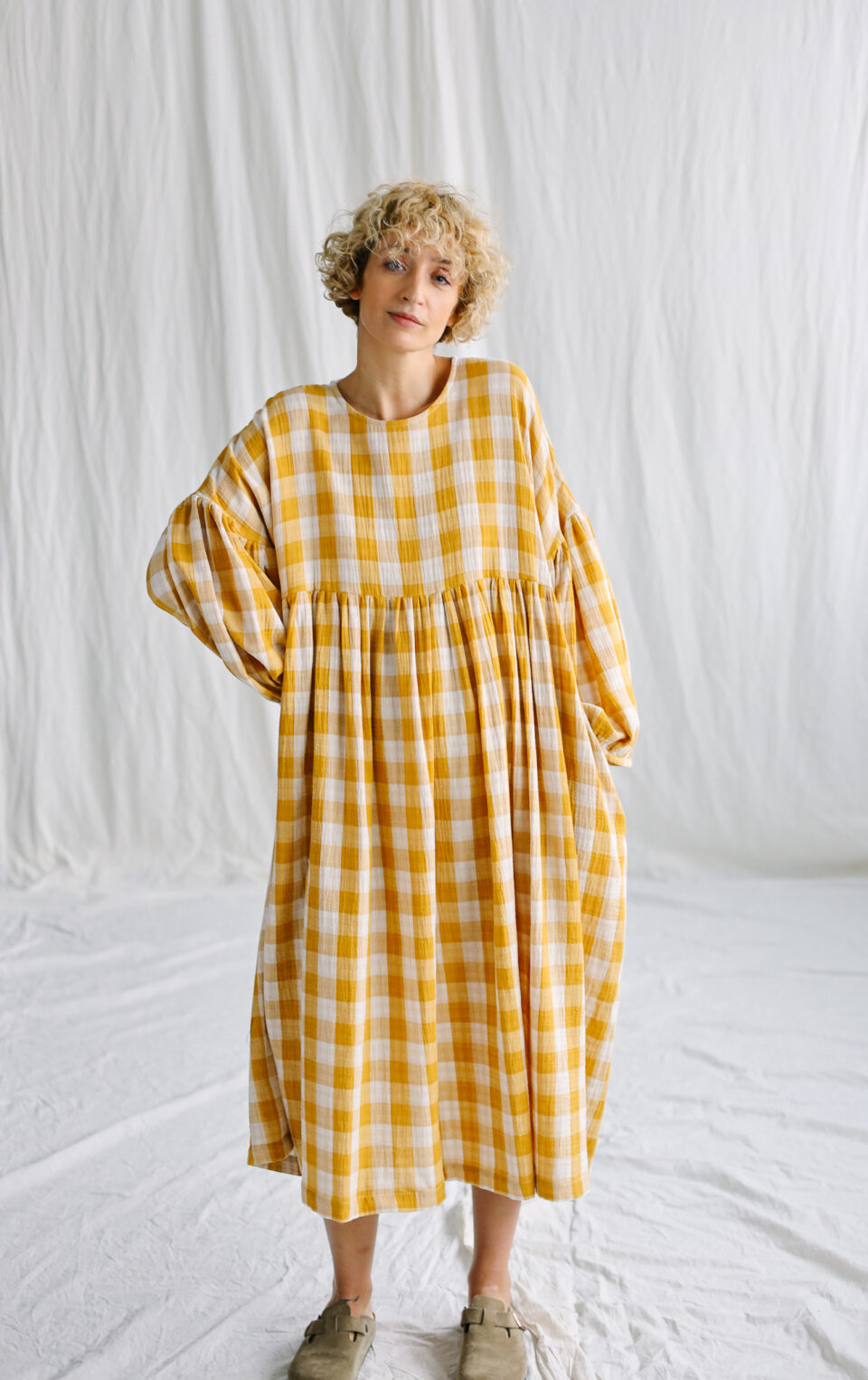 Mustard checks oversized double gauze dress GRETA | Dress | Sustainable clothing | OffOn clo