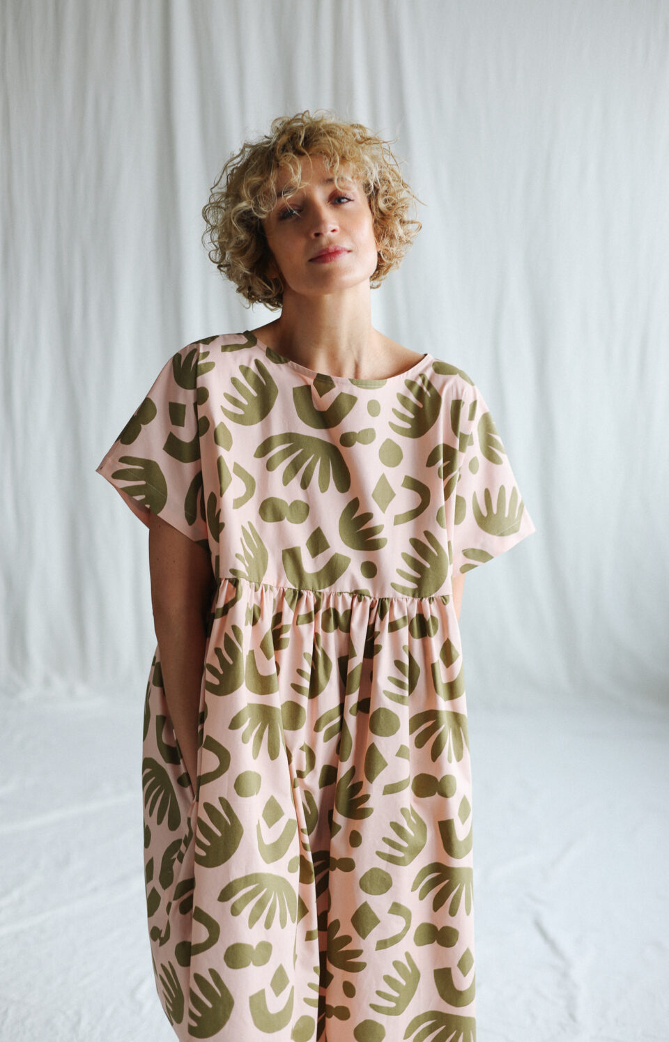 Oversized dress SILVINA in abstract print | Dress | Sustainable clothing | OffOn clothing