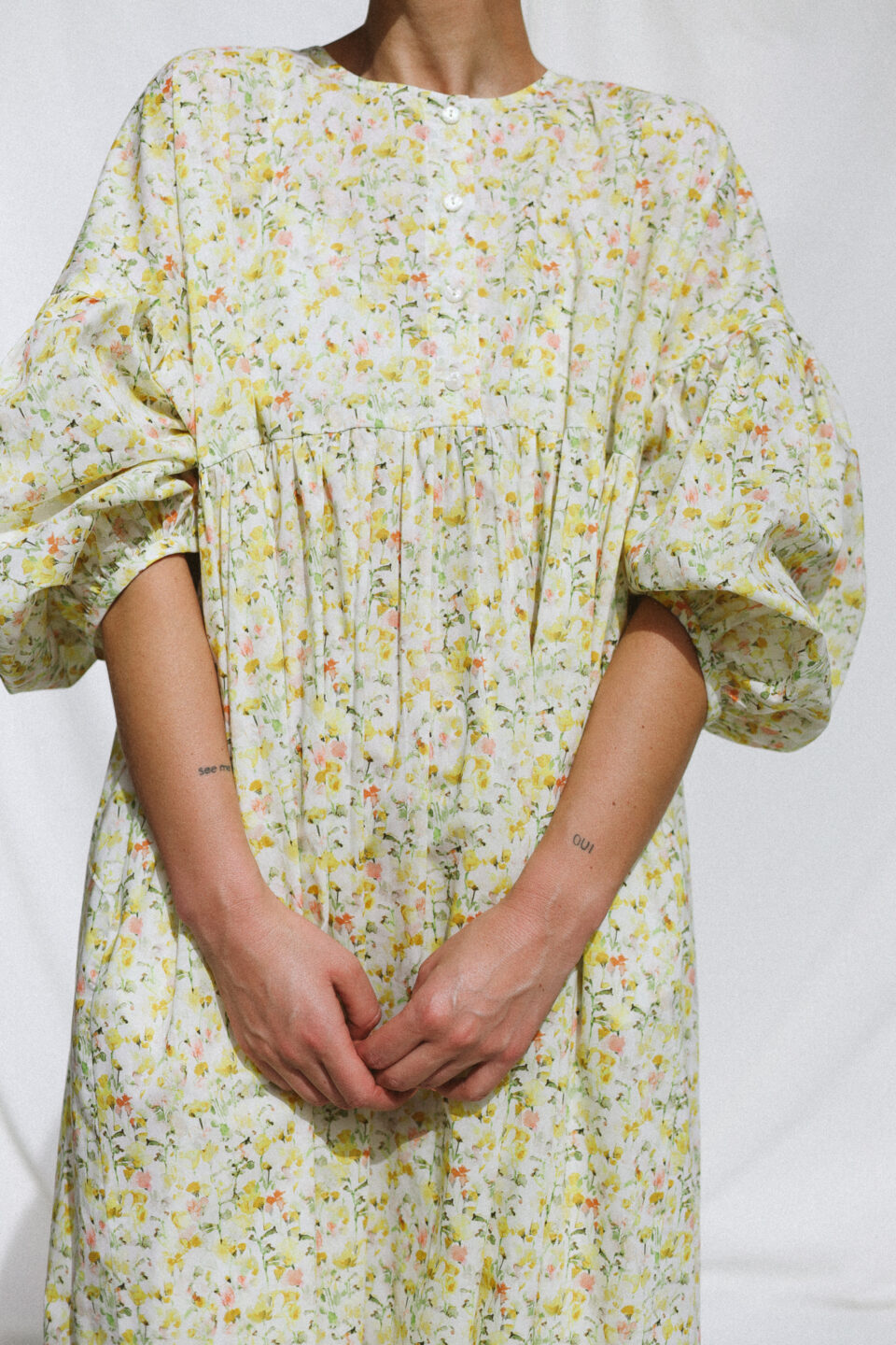 Oversized voluminous sleeves floral print silky cotton dress GRETA | Dress | Sustainable clothing | OffOn clothing