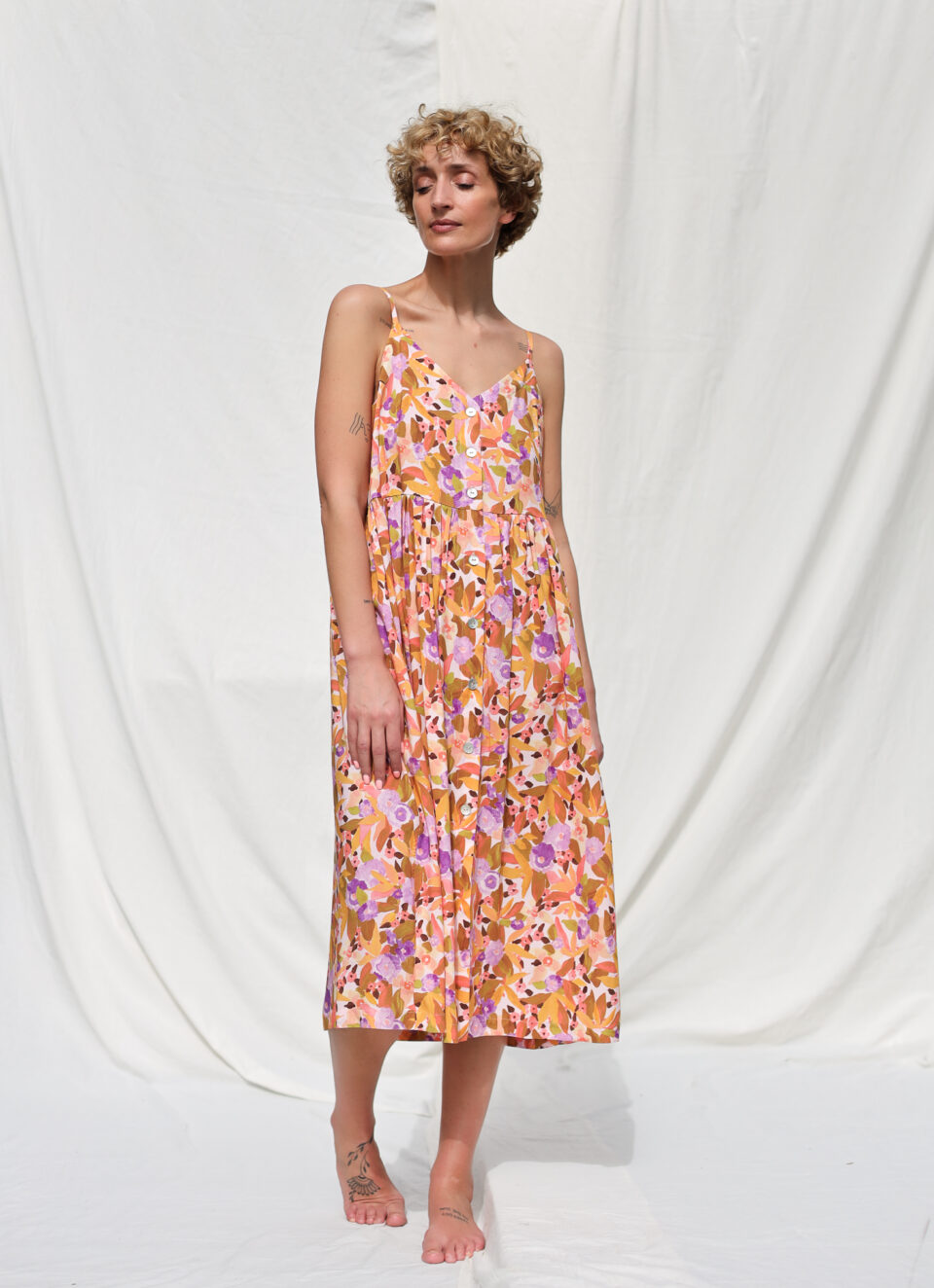 Sleeveless floral print viscose sundress ELOISE | Dress | Sustainable clothing | OffOn clothing