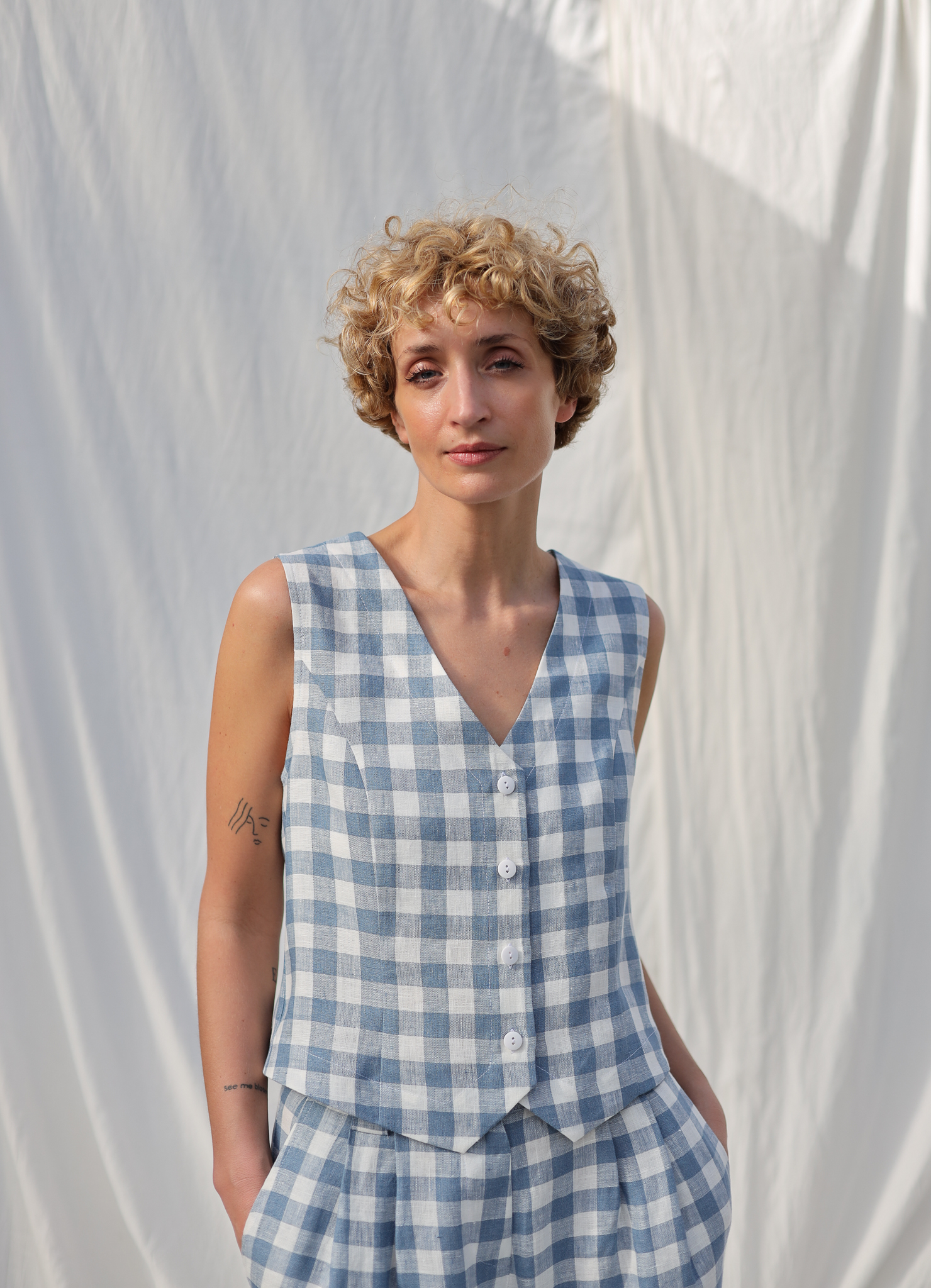 CAMERON VEST