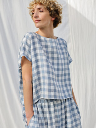 Checkered linen oversized short sleeve top | Tops | Sustainable clothing | OffOn clothing