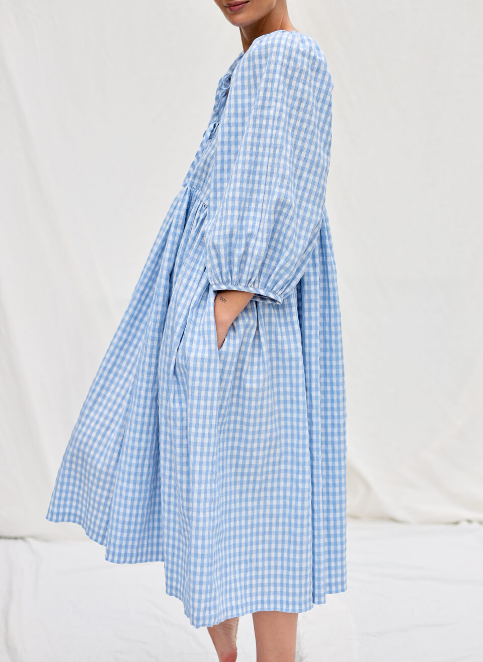 Reversible light blue seersucker checks oversized dress FELDA | Dress | Sustainable clothing | OffOn clothing