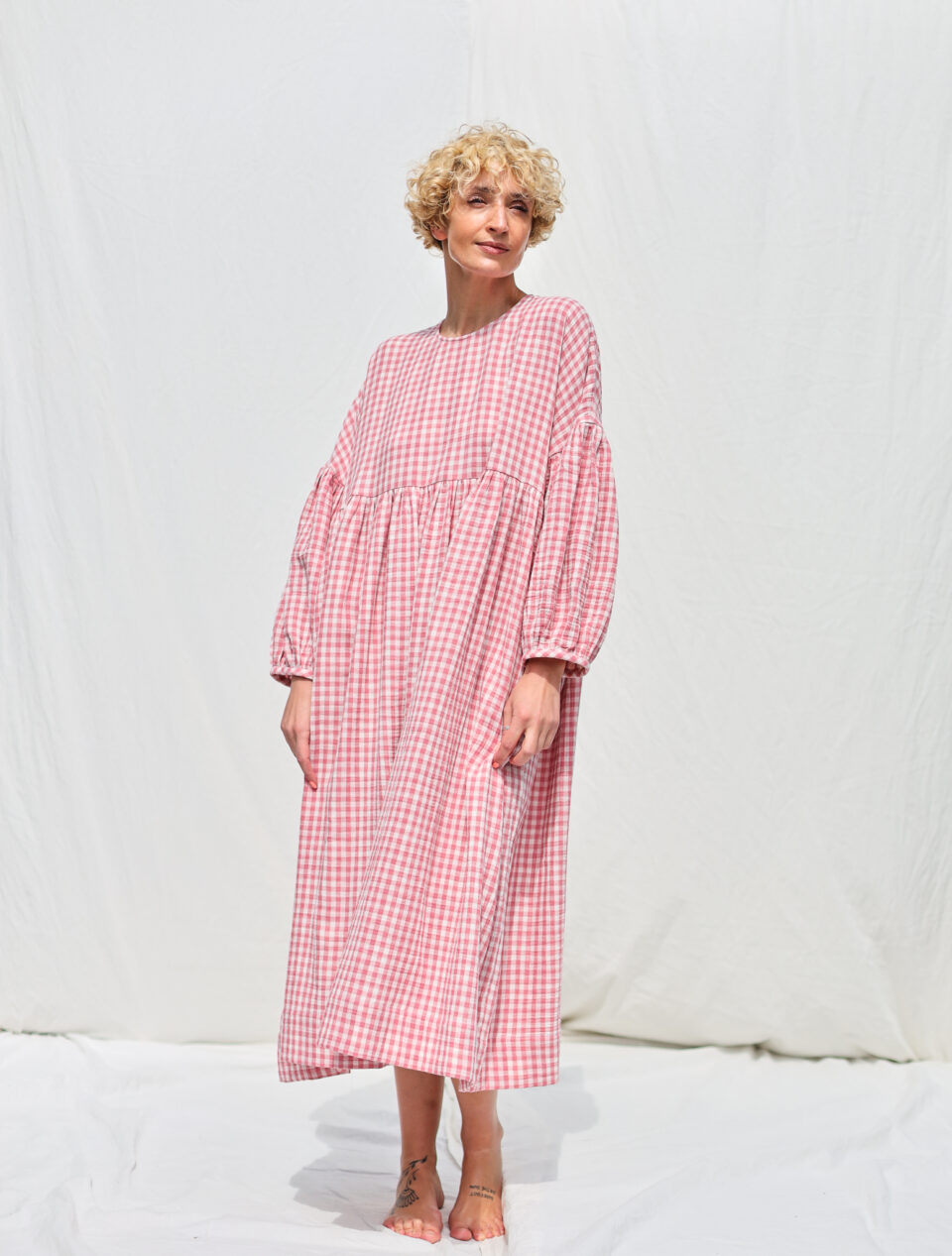 Oversized double gauze pink checks dress GRETA | Dress | Sustainable clothing | OffOn clothing