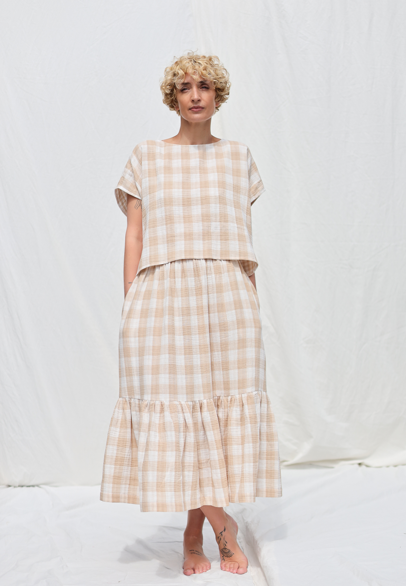 Elastic Waist Ruffled Hem Skirt
