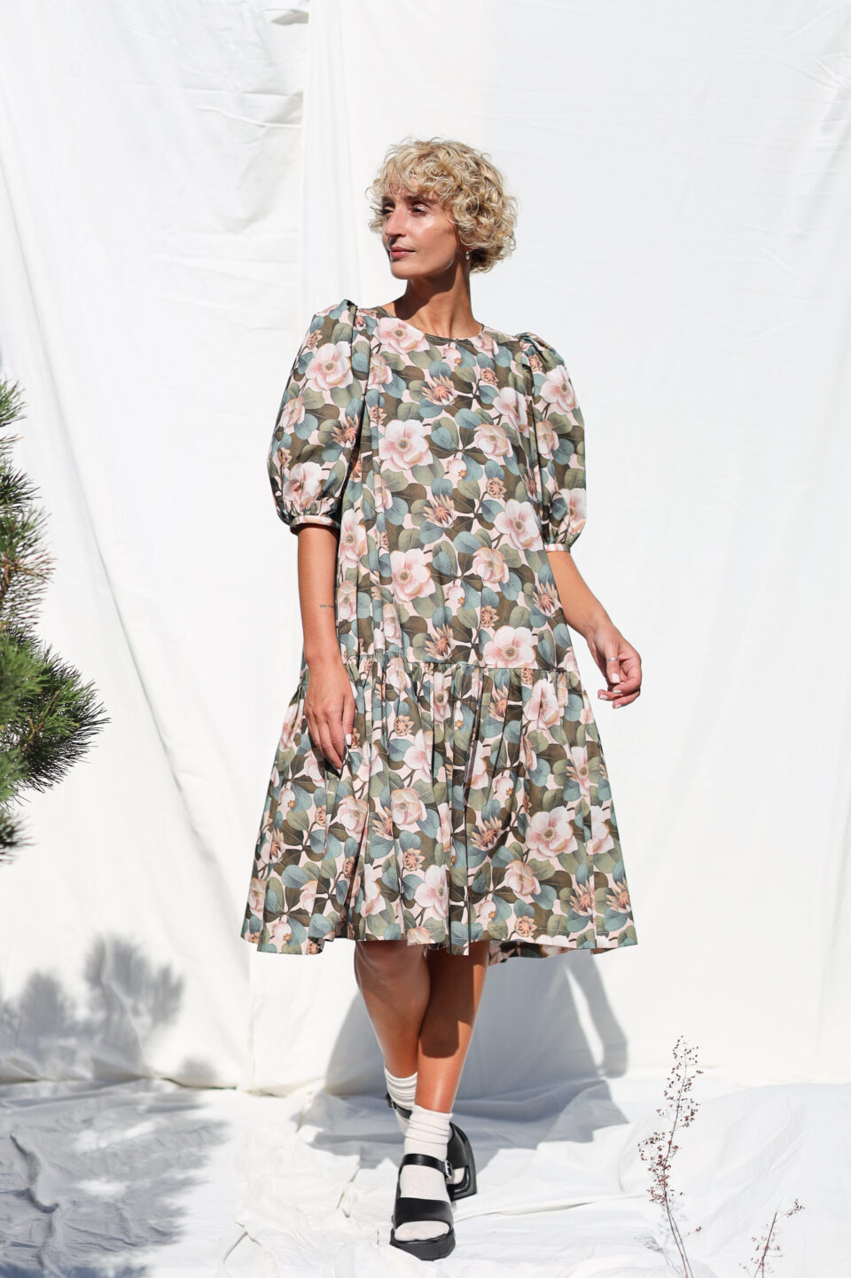 Puffy Sleeves Midi Dress in big flowers print ROSEA | Dress | Sustainable clothing | OffOn clothing