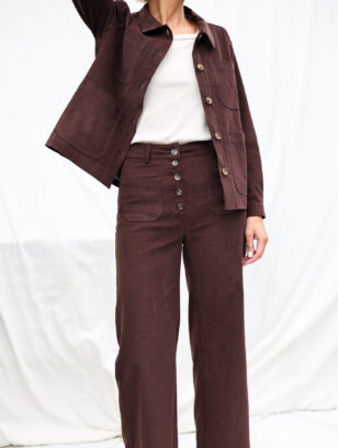 Chocolate needlecord vintage cut pants | Trousers | Sustainable clothing | OffOn clothing