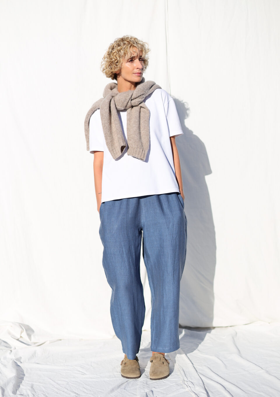 Heavy linen balloon trousers VIVIAN in graphite blue color | Trousers | Sustainable clothing | OffOn clothing