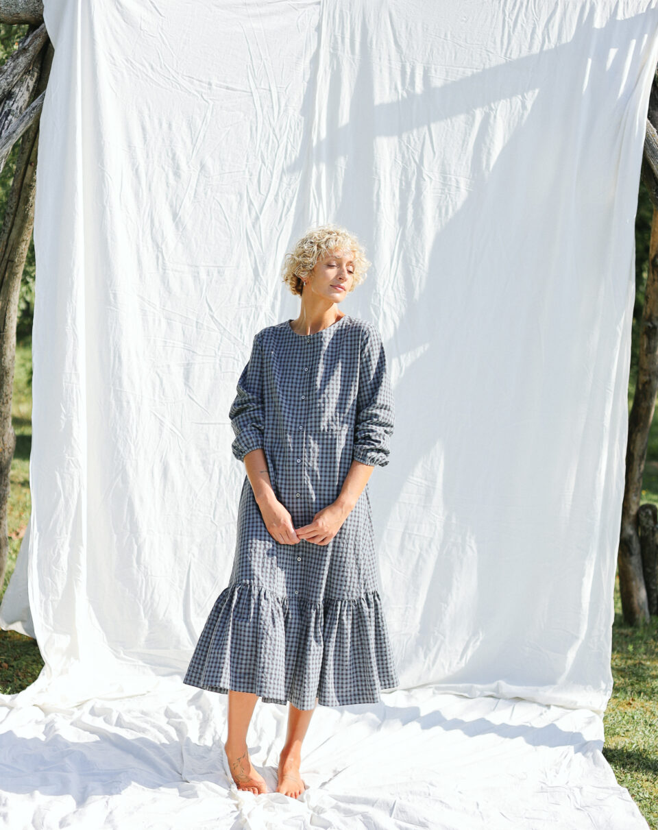 Long sleeve seersucker checks dress with ruffled hem | Dress | Sustainable clothing | OffOn clothing