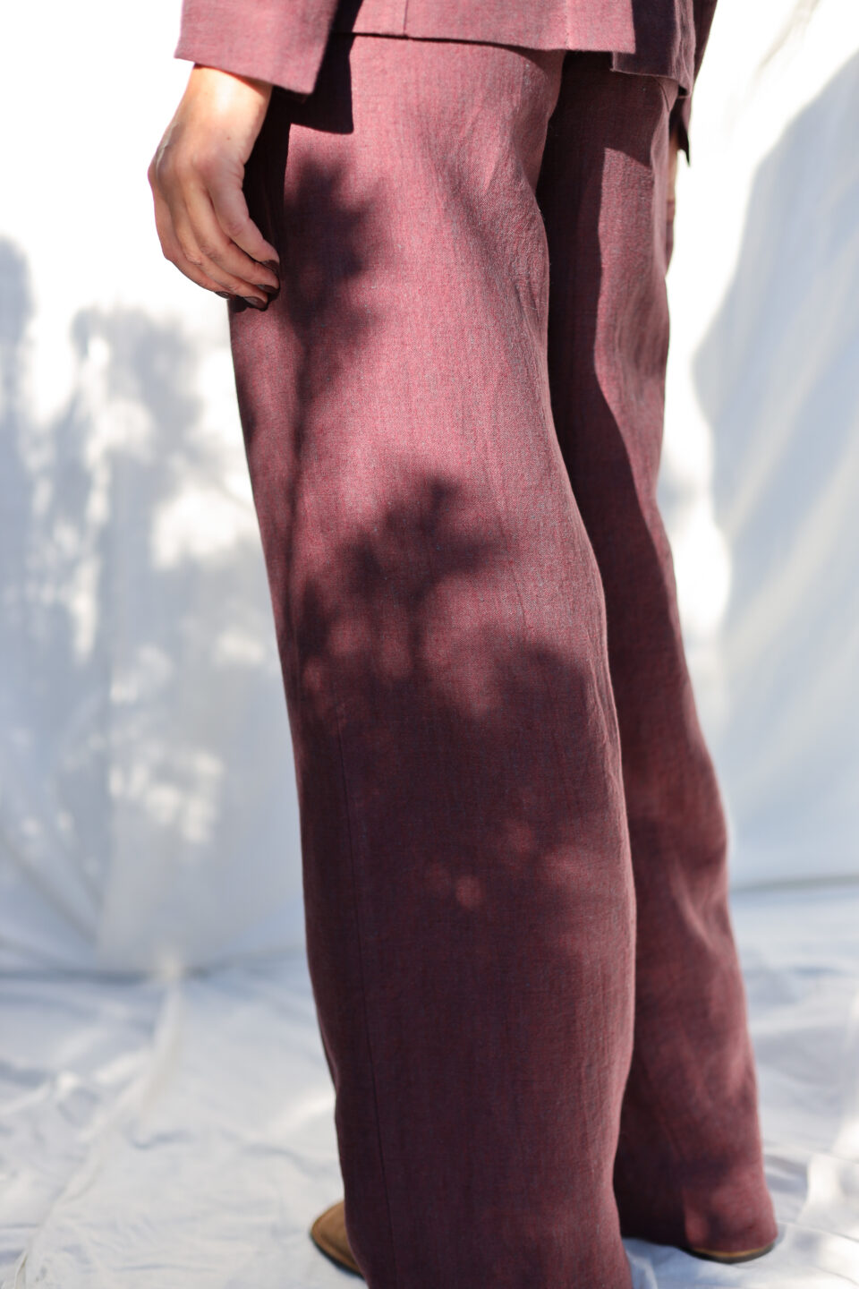 High waisted wide leg linen pants LUNA in burgundy heavy linen | Trousers | Sustainable clothing | OffOn clothing