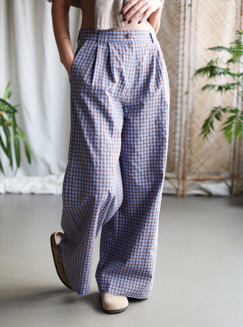 Wide leg palazzo trousers in seersucker checks - Image 6