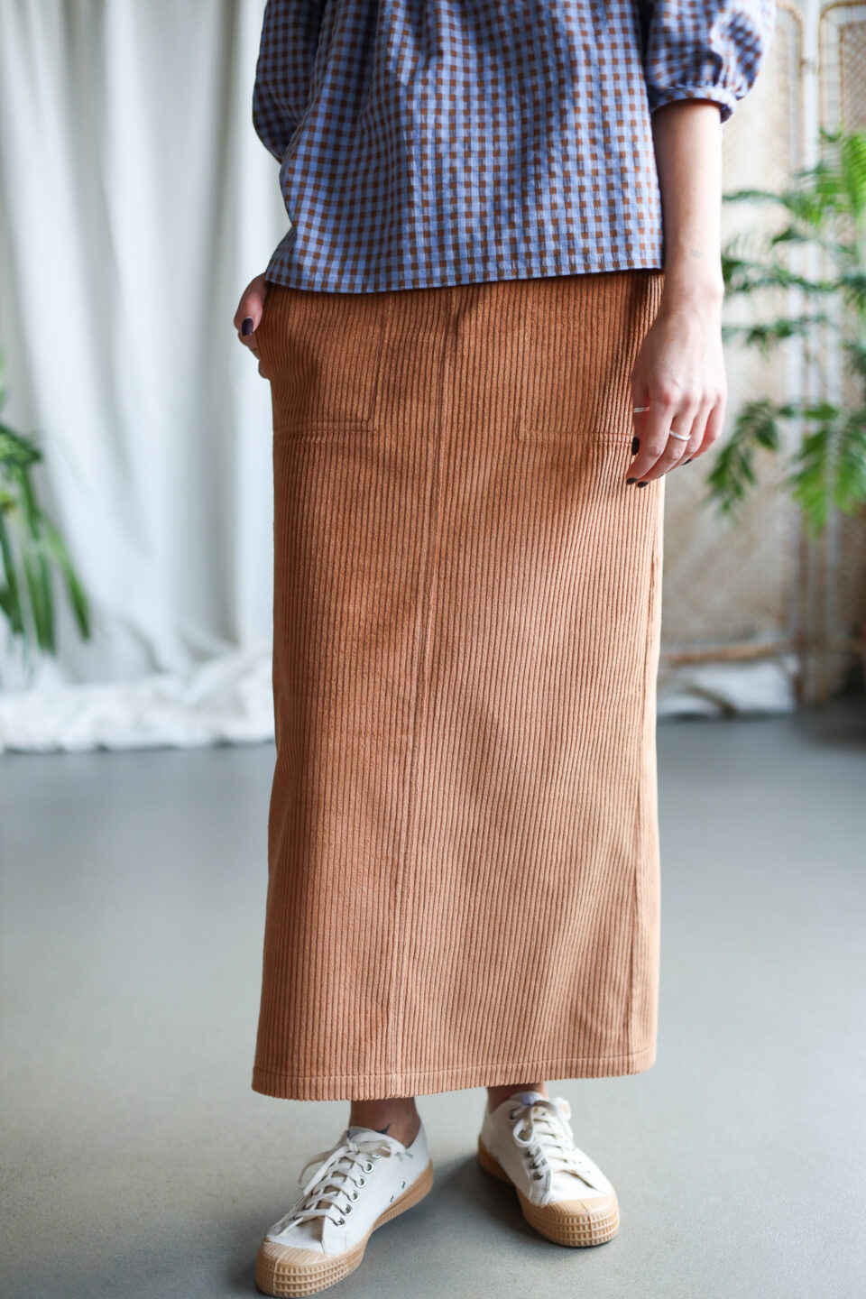 Ankle-Length Cord Skirt with Back Slit in Cognac color - Image 1