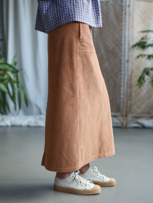 Ankle-Length Cord Skirt with Back Slit in Cognac color | Skirt | Sustainable clothing | OffOn clothing