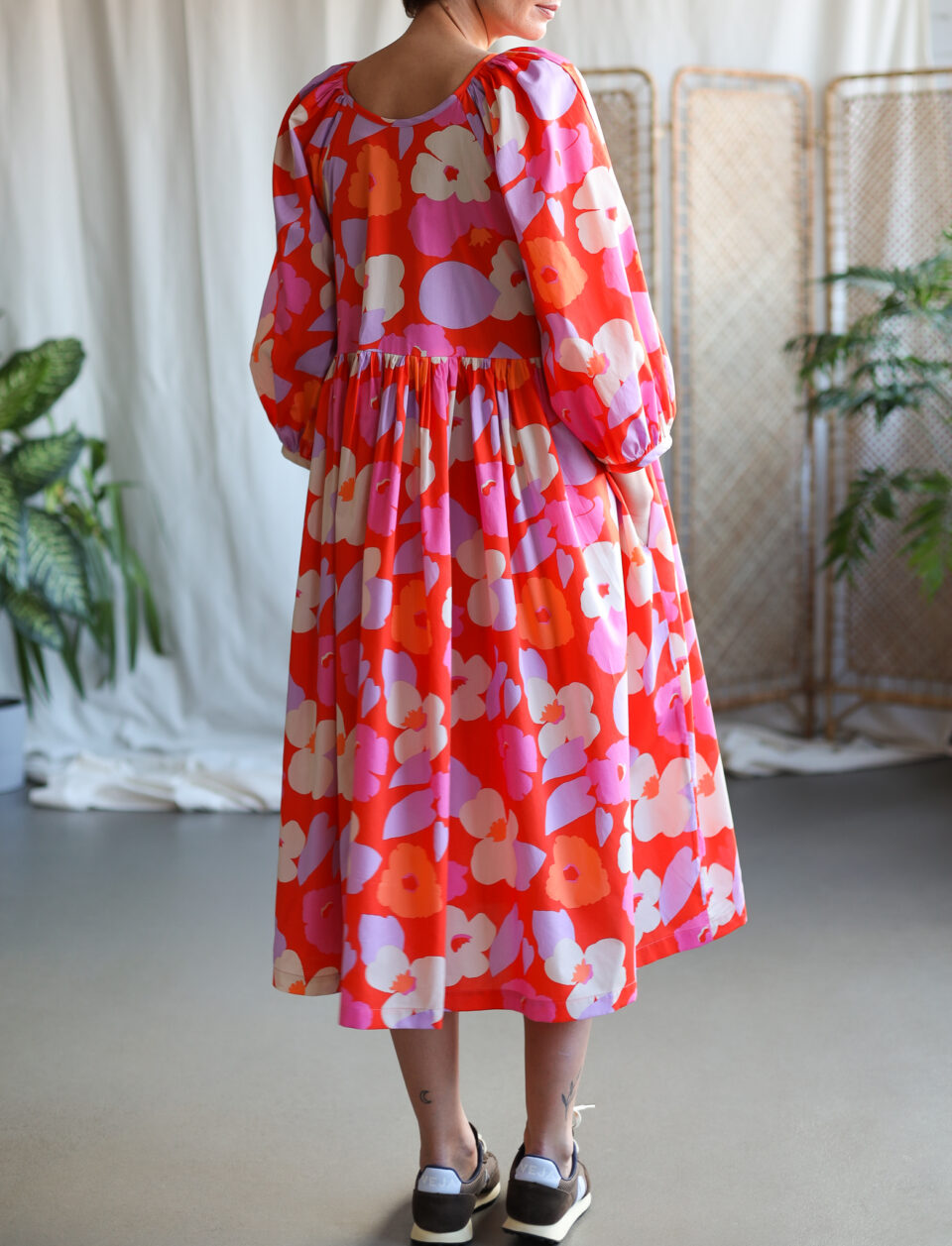 Reversible ruffled skirt dress with tie details in Bright Red floral Tana Lawn cotton - Image 3