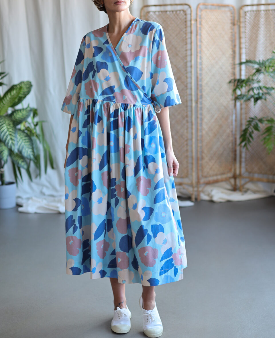 Loose floral print wrap dress with gathered skirt | Dress | Sustainable clothing | OffOn clothing