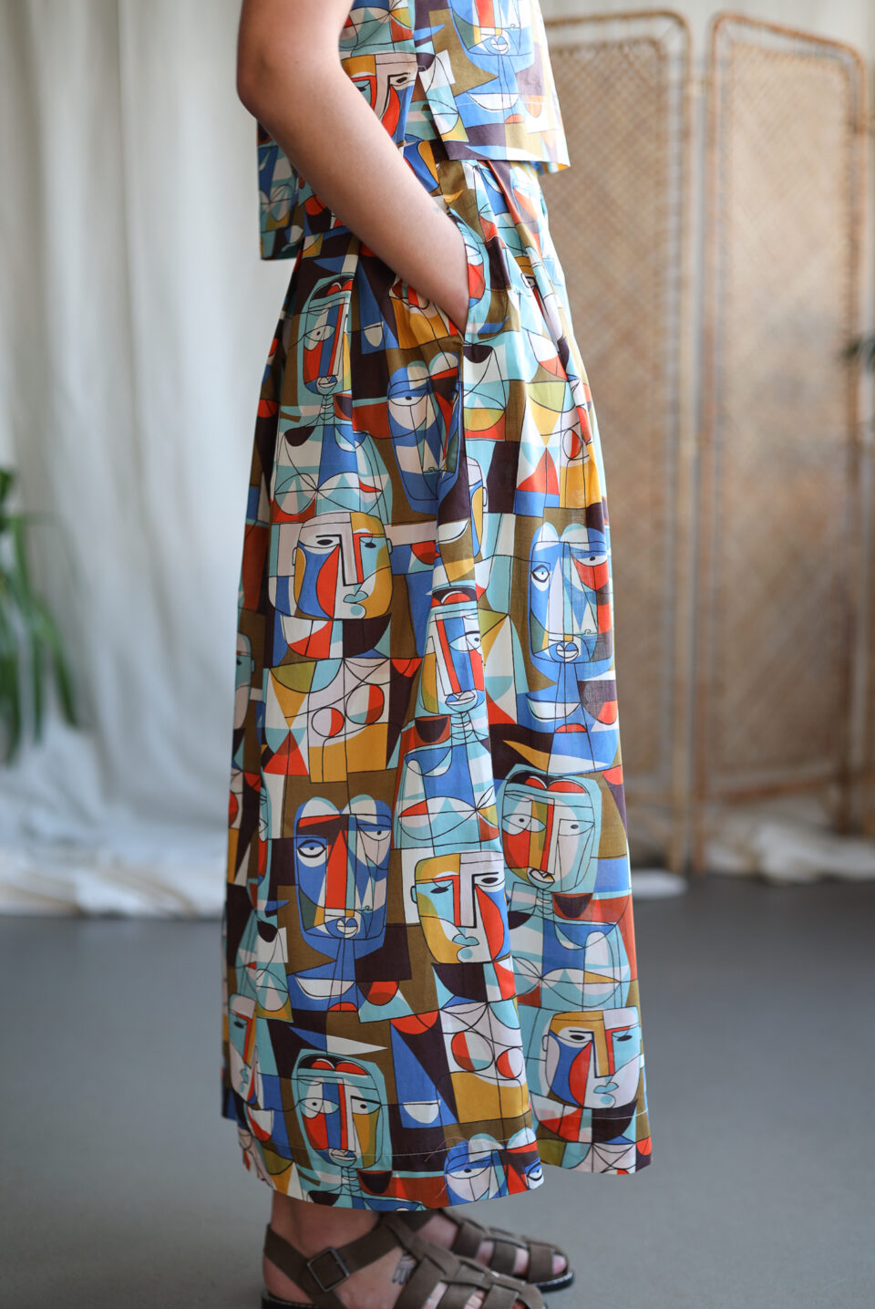 Abstract print silky cotton pleated Maxi skirt - Image 1